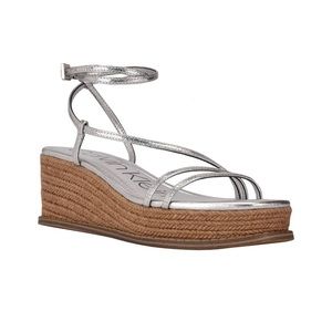 NWT .Calvin Klein wedge sandals. Gold. Size 8 . No box.